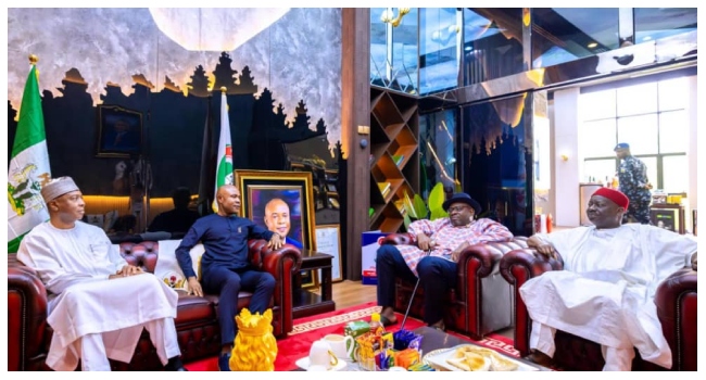 Crisis: Saraki Leads PDP Delegation To Enugu, Meets Gov Mbah