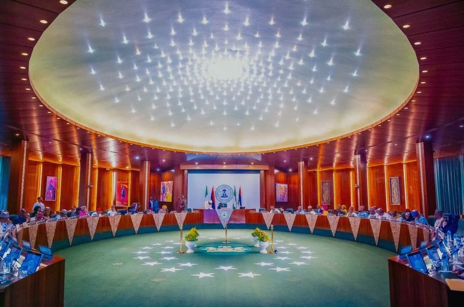 Tinubu summons emergency FEC meeting to honour Buhari