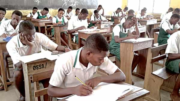 FG bans SS3 student admission, transfers to curb exam malpractice