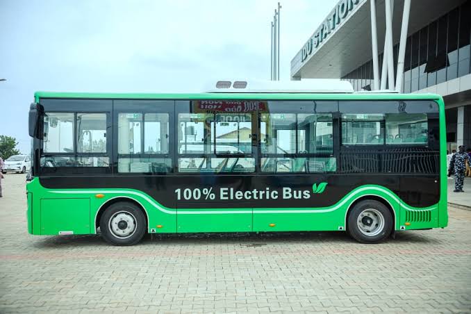 FG removes import duties on electric vehicles, transit buses