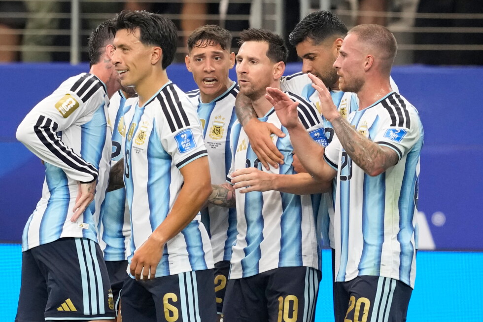 Argentina stage stunning late comeback to beat Egypt in World Cup last 16