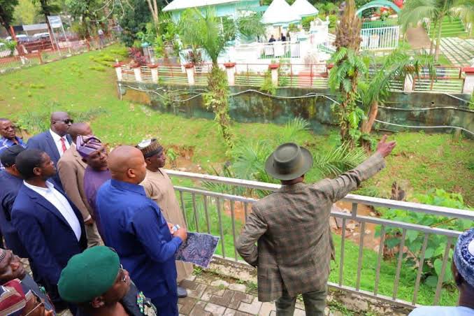 FCTA begins demolition of houses built on water channels in Abuja